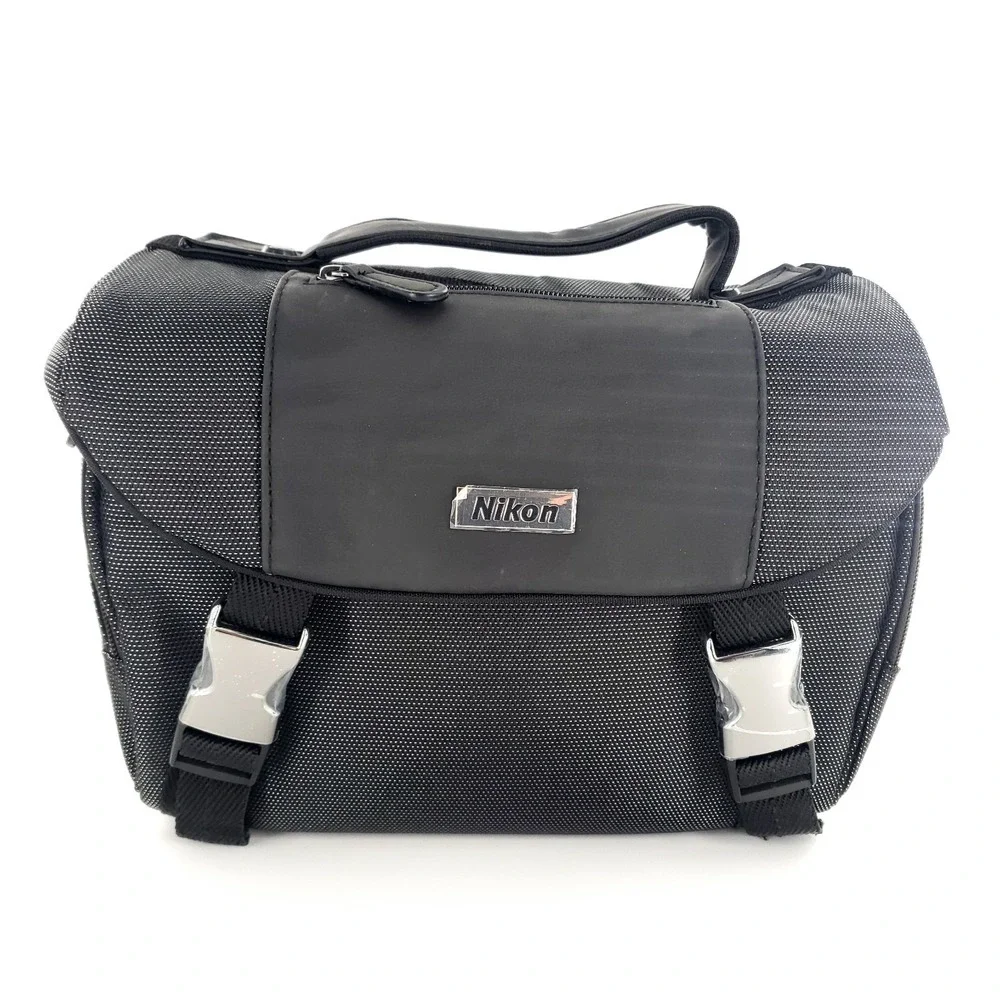 Nikon 9793 DSLR Camera Bag Black w/ Shoulder Strap New Never Used